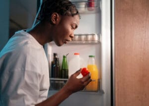 Geladeira com mau cheiro mesmo após a limpeza